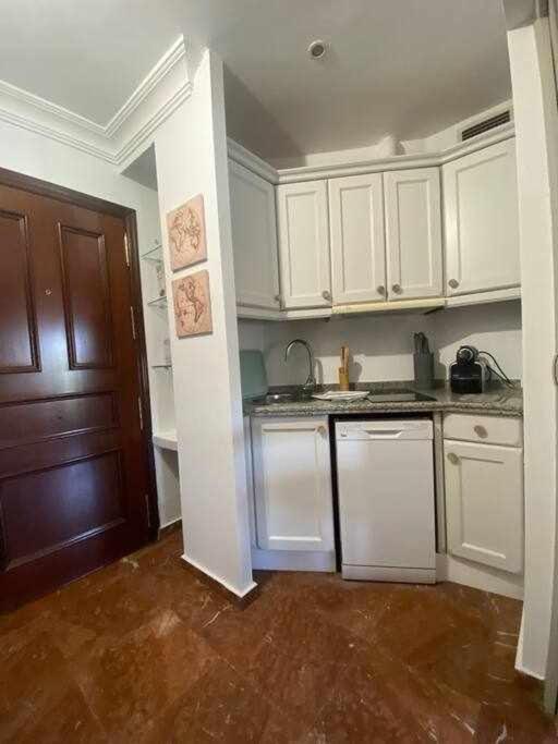 Apartamento Con Vistas Al Rio Seville Luaran gambar